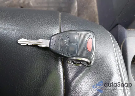 2016 Jeep Compass High Altitude Edition z USA, uszkodzony, nr VIN 1C4NJDEB6GD784109